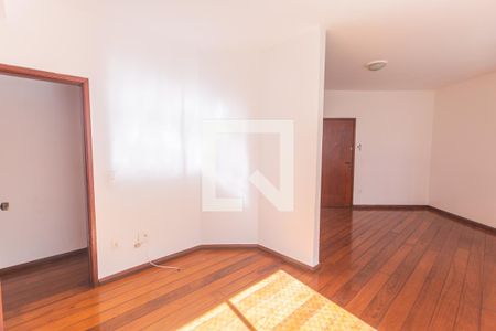 Sala 2 de apartamento para alugar com 3 quartos, 100m² em Santo Antônio, Belo Horizonte