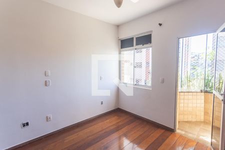 Suíte de apartamento para alugar com 3 quartos, 100m² em Santo Antônio, Belo Horizonte