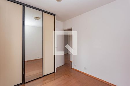 Quarto 1 de apartamento para alugar com 2 quartos, 34m² em Liberdade, São Paulo