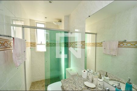 Apartamento para alugar com 100m², 3 quartos e 2 vagas Apartamento para alugar com 100m², 3 quartos e 2 vagasBanheiro social