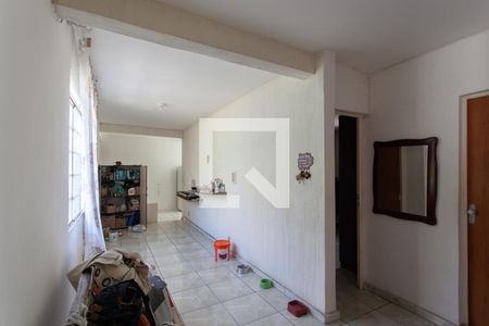 Sala 2 de casa à venda com 2 quartos, 252m² em Vila Cloris, Belo Horizonte