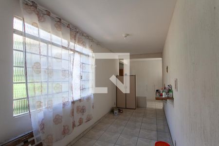 Sala 2 de casa à venda com 2 quartos, 252m² em Vila Cloris, Belo Horizonte