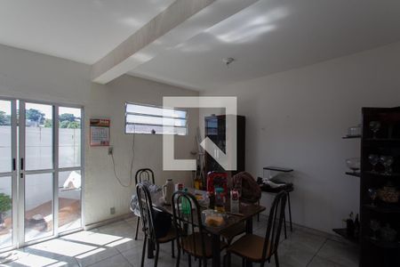 Sala de Jantar de casa à venda com 2 quartos, 252m² em Vila Cloris, Belo Horizonte