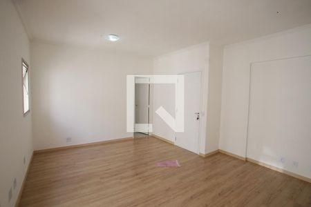 Sala de apartamento à venda com 3 quartos, 75m² em Taquara, Rio de Janeiro