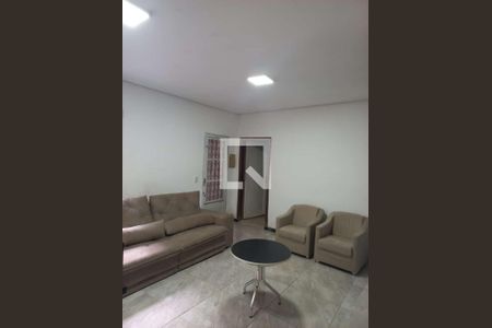 Sala de casa à venda com 3 quartos, 131m² em Minas Caixa, Belo Horizonte