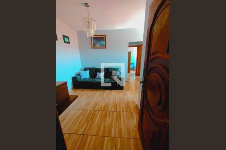 Sala de apartamento à venda com 2 quartos, 60m² em Heliópolis, Belo Horizonte