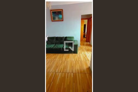 Sala de apartamento à venda com 2 quartos, 60m² em Heliópolis, Belo Horizonte