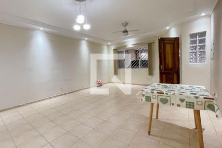 Sala de casa para alugar com 3 quartos, 125m² em Nova Petrópolis, São Bernardo do Campo