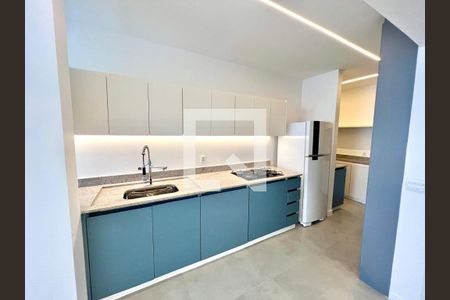 Apartamento à venda com 2 quartos, 70m² em Copacabana, Rio de Janeiro