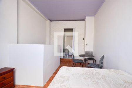 Quarto de kitnet/studio para alugar com 1 quarto, 30m² em Nova Floresta, Belo Horizonte