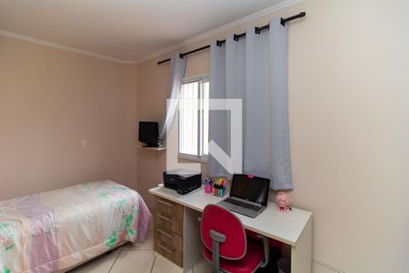 Quarto 2 de casa à venda com 3 quartos, 140m² em Vila Ivone, São Paulo