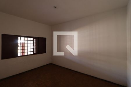 Quarto 1 de casa para alugar com 3 quartos, 75m² em Iguatemi, Ribeirão Preto