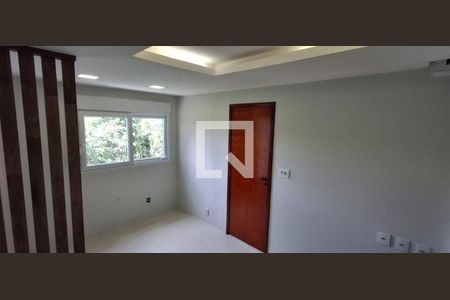 Casa à venda com 3 quartos, 267m² em Badu, Niterói