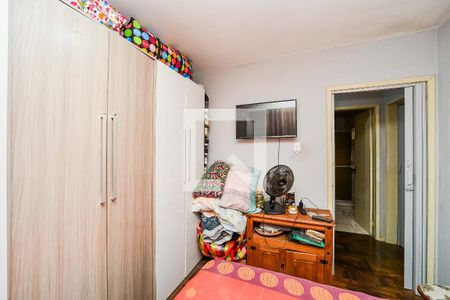 Quarto 1 de apartamento à venda com 2 quartos, 57m² em Vila Ipiranga, Porto Alegre