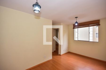 Sala de apartamento para alugar com 3 quartos, 53m² em Jardim Umarizal, São Paulo