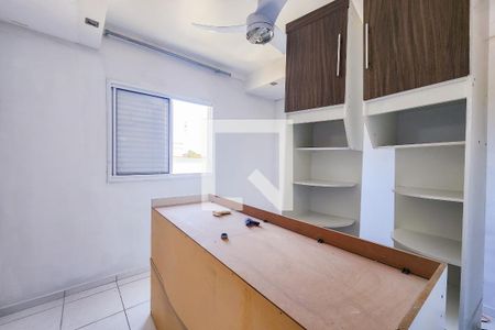 Quarto 2 de apartamento para alugar com 2 quartos, 48m² em Jardim Maria Amelia, Jacareí