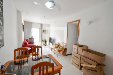 Sala de apartamento para alugar com 2 quartos, 70m² em Vila Isabel, Rio de Janeiro