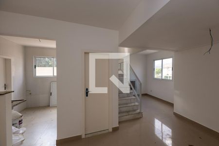 Sala de casa à venda com 3 quartos, 126m² em Vila Madeira, Nova Lima