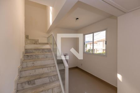 Sala de casa à venda com 3 quartos, 126m² em Vila Madeira, Nova Lima