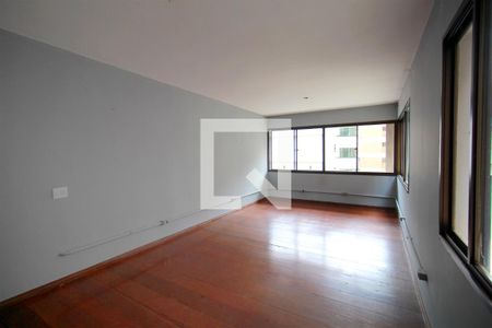 Apartamento para alugar com 188m², 4 quartos e 2 vagasSala