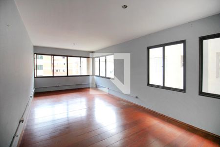 Apartamento para alugar com 188m², 4 quartos e 2 vagasSala