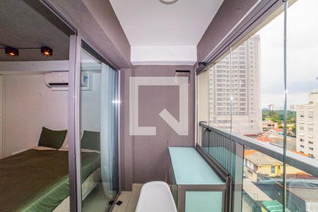 Varanda de kitnet/studio à venda com 1 quarto, 26m² em Santo Amaro, São Paulo