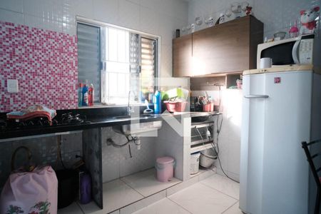 Sala/ Cozinha  de casa para alugar com 2 quartos, 58m² em Vila Silvia, São Paulo