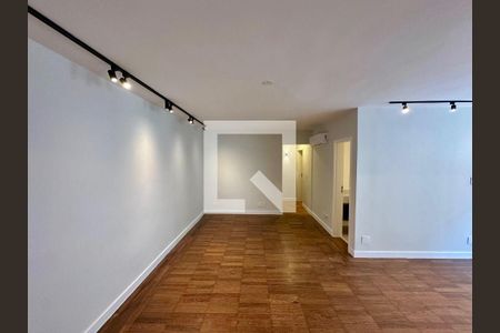 Apartamento à venda com 2 quartos, 98m² em Bela Vista, São Paulo