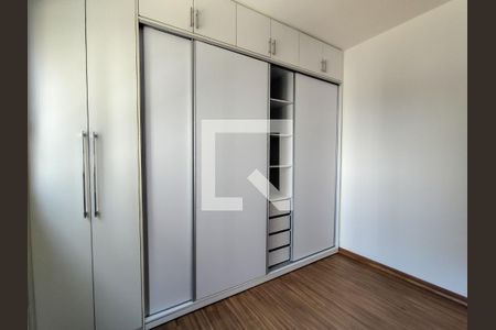 Quarto de apartamento à venda com 2 quartos, 64m² em Vila da Serra, Nova Lima