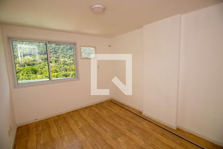 Quarto 2 de apartamento à venda com 2 quartos, 68m² em Vargem Pequena, Rio de Janeiro