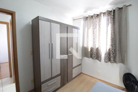 Quarto 2 de apartamento para alugar com 2 quartos, 50m² em Jardim Canaã, Uberlândia