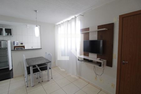 Sala de apartamento para alugar com 2 quartos, 50m² em Jardim Canaã, Uberlândia