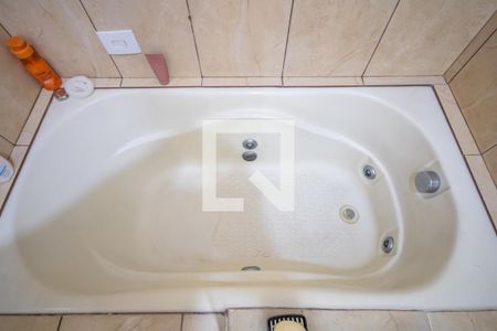 Casa à venda com 293m², 3 quartos e 3 vagas Casa à venda com 293m², 3 quartos e 3 vagasBanheiro da Suíte