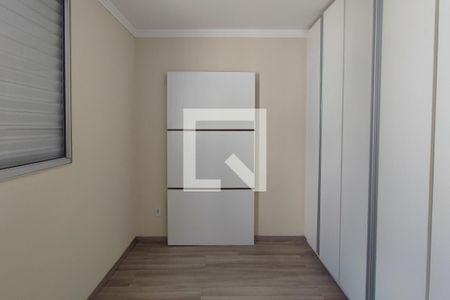 Quarto 1 de apartamento para alugar com 2 quartos, 44m² em Loteamento Parque São Martinho, Campinas