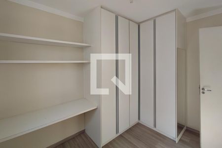 Quarto 2 de apartamento para alugar com 2 quartos, 44m² em Loteamento Parque São Martinho, Campinas