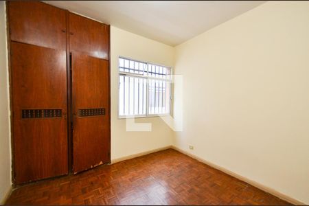 Quarto 1 de apartamento para alugar com 3 quartos, 112m² em Cruzeiro, Belo Horizonte