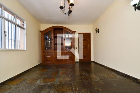 Sala de estar de apartamento para alugar com 3 quartos, 112m² em Cruzeiro, Belo Horizonte