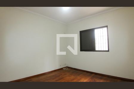 Quarto 2 de casa à venda com 3 quartos, 180m² em Jardim Teresa, São Paulo