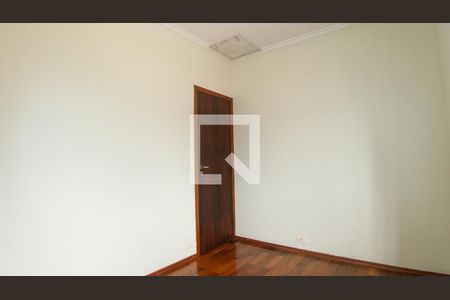 Quarto 1 de casa à venda com 3 quartos, 180m² em Jardim Teresa, São Paulo