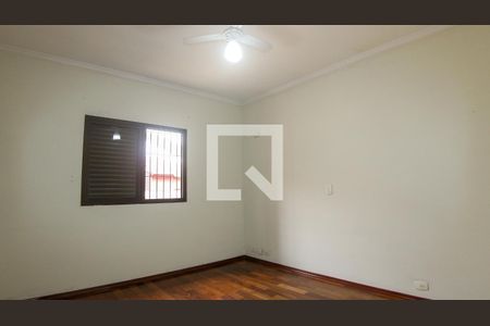 Quarto 2 de casa à venda com 3 quartos, 180m² em Jardim Teresa, São Paulo