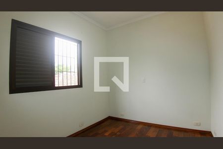 Quarto 1 de casa à venda com 3 quartos, 180m² em Jardim Teresa, São Paulo