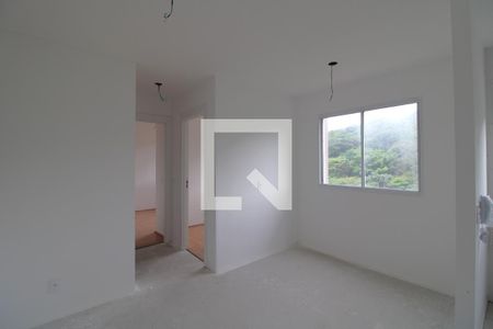 Sala de apartamento à venda com 2 quartos, 40m² em Usina Piratininga, São Paulo