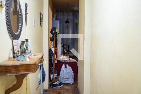 Corredor de apartamento para alugar com 2 quartos, 48m² em Catete, Rio de Janeiro