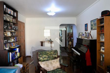 Sala de casa à venda com 3 quartos, 250m² em Mirandópolis, São Paulo