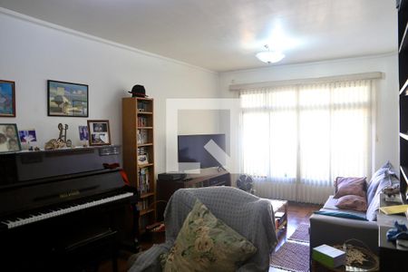 Sala de casa à venda com 3 quartos, 250m² em Mirandópolis, São Paulo