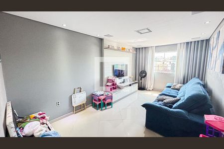 Sala  de casa à venda com 3 quartos, 160m² em Jardim Santo Alberto, Santo André