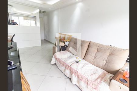 Sala de apartamento para alugar com 2 quartos, 60m² em Jardim Analia Franco, São Paulo