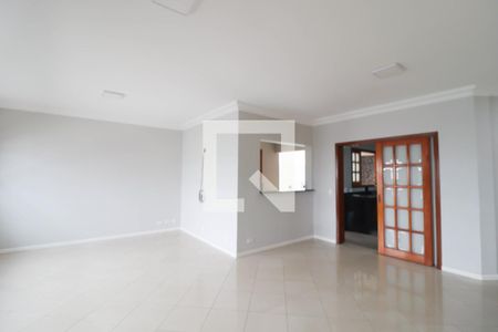 Sala de casa à venda com 4 quartos, 266m² em Torres de São José, Jundiaí