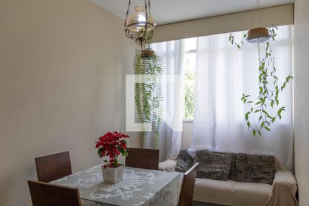 Sala de apartamento à venda com 3 quartos, 80m² em Nova Suíça, Belo Horizonte