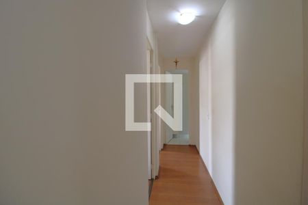 Corredor de apartamento à venda com 2 quartos, 60m² em Vila Socorro, São Paulo